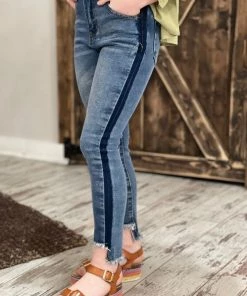 Hayden Of Los Angeles Washed Frayed Hem Skinny Jeans