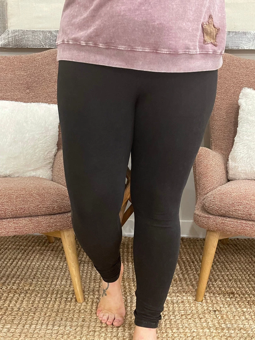 Fashiongo: Chatoyant Washed Leggings In Black 1 Fashiongo: Chatoyant Washed Leggings In Black