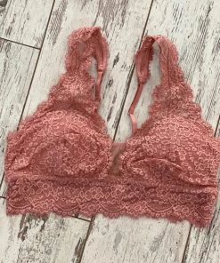 Easel Adjustable Strap Lace Bralette In Mauve
