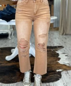 Veveret Distressed Washed Straight Leg Jeans