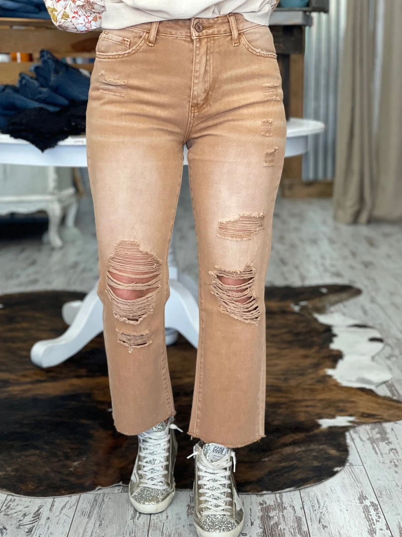 Veveret Distressed Washed Straight Leg Jeans 1 Veveret Distressed Washed Straight Leg Jeans